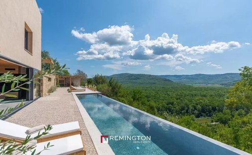 Villa in Opcina Motovun, Istria County, Croatia 1
