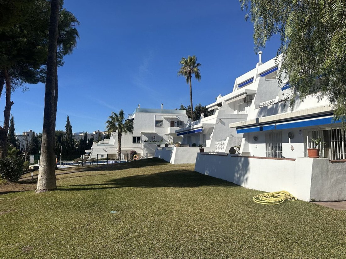 Apartment in Puerto Banus, Marbella, Spain 4 - 15782479
