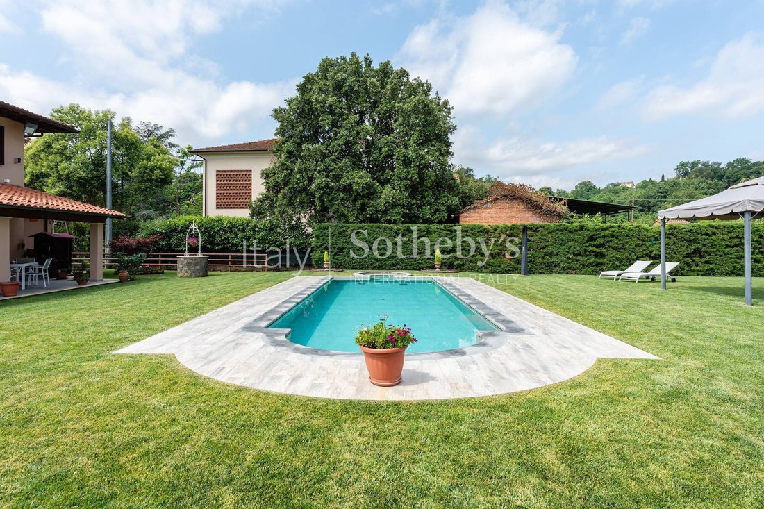 House in Compitese, Capannori, Tuscany 3 - 15787464