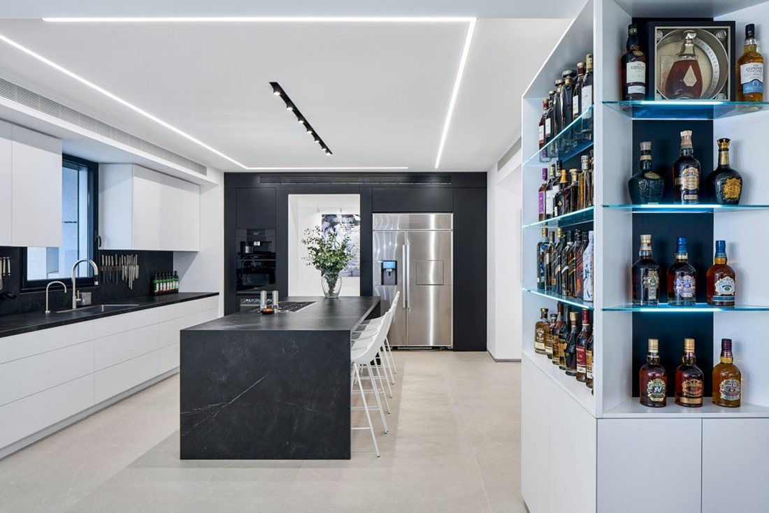 Apartment in Tel Aviv-Yafo, Tel Aviv District, Israel 3 - 14962279