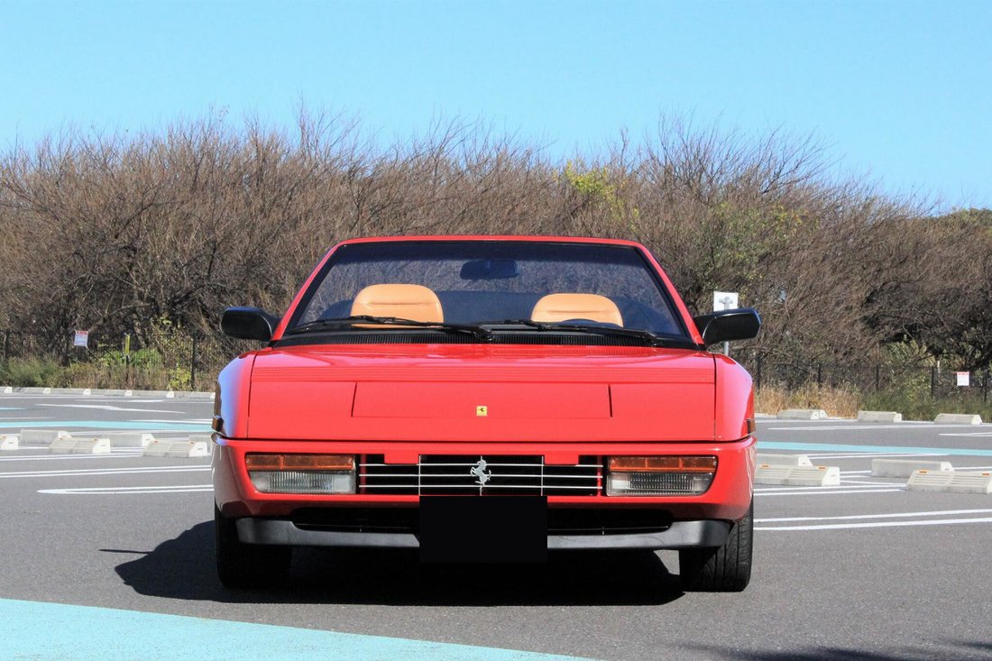 Cabriolet in Shinjuku City, Tokyo, Japan 5 - 15789400