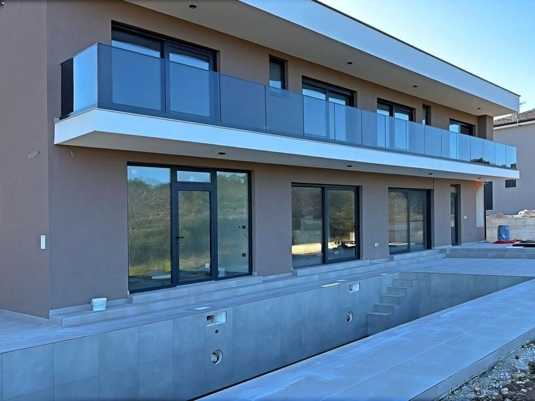 Villa in Liznjan, Istria County, Croatia 2 - 13882586