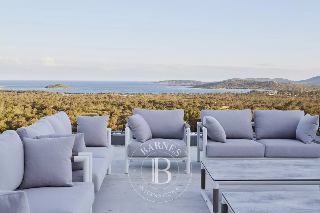 Villa in Zonza, Corsica, France 1 - 12953318
