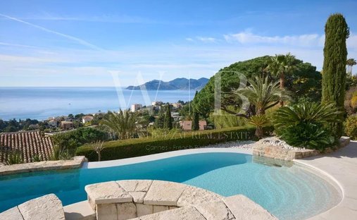 Villa in Cannes, Provence-Alpes-Côte d'Azur, France 1
