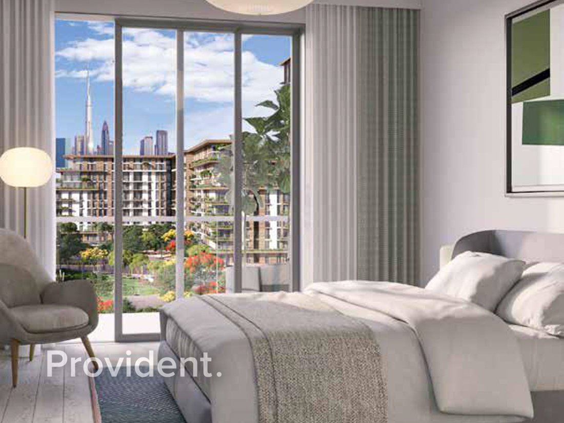 Dubai, Dubai, United Arab Emirates 5 - 15791273