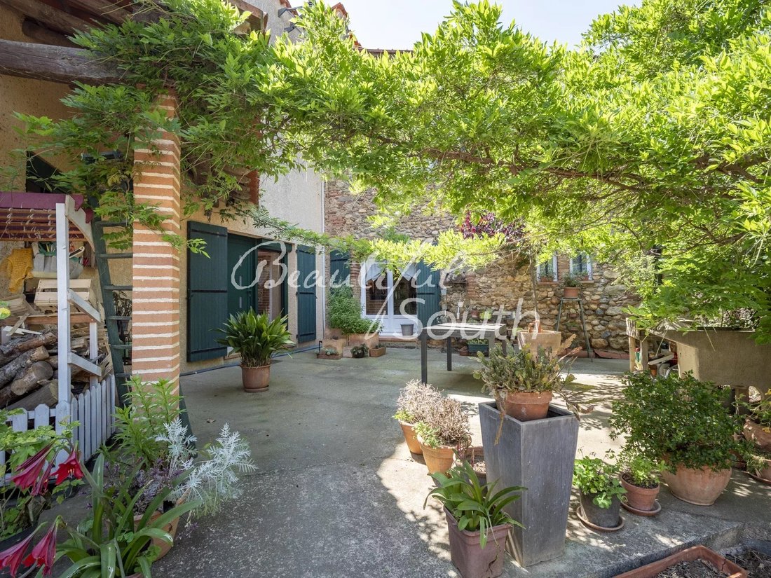 Country House in Thuir, Occitania, France 4 - 15790734