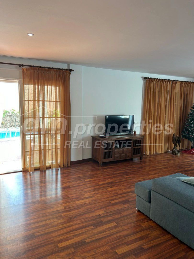 Villa in Los Cristianos, Canary Islands, Spain 3 - 15791107