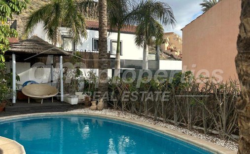 Villa in Los Cristianos, Canary Islands, Spain 1