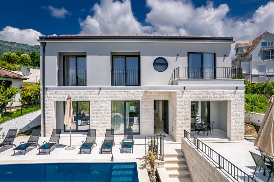 Villa in Mrčevac, Montenegro 2 - 15791220