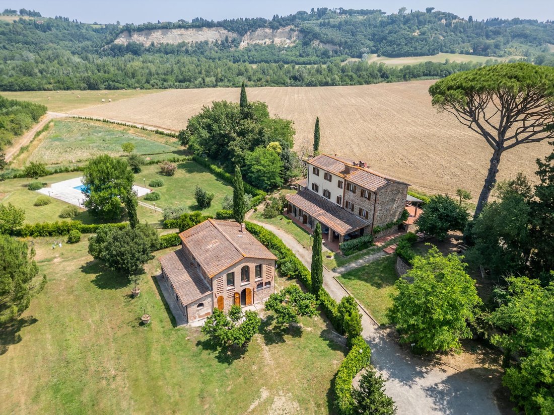 House in Terricciola, Tuscany, Italy 2 - 15791263
