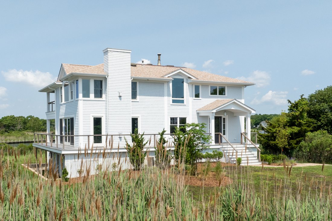 House in Center Moriches, New York, United States 3 - 15791303