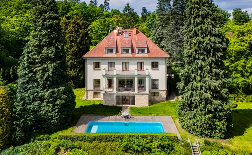 House in Kutna Hora, Central Bohemian Region, Czechia 1