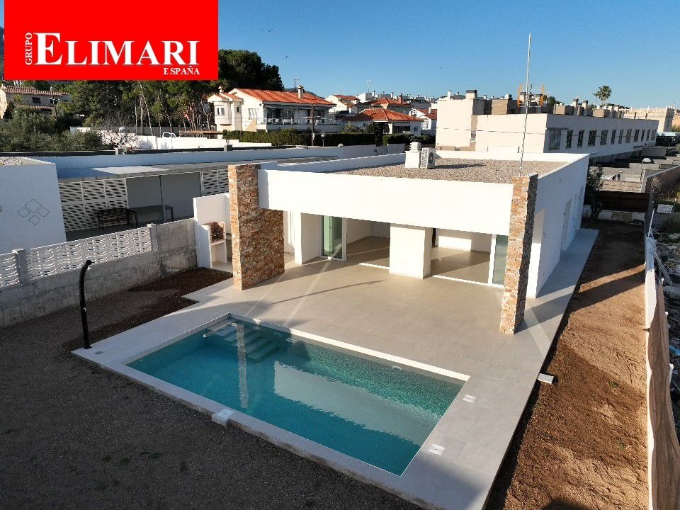 Villa in Alcanar, Catalonia, Spain 1 - 15556371