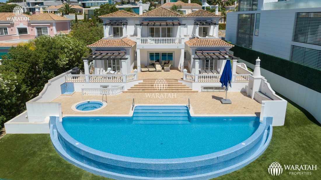 Villa in Vale do Lobo, Almancil, Portugal 1 - 15791339