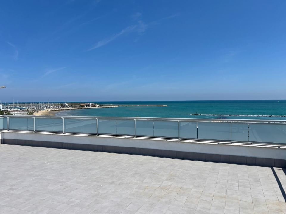 Apartment in Portanuova, Pescara, Abruzzo 1 - 15793204