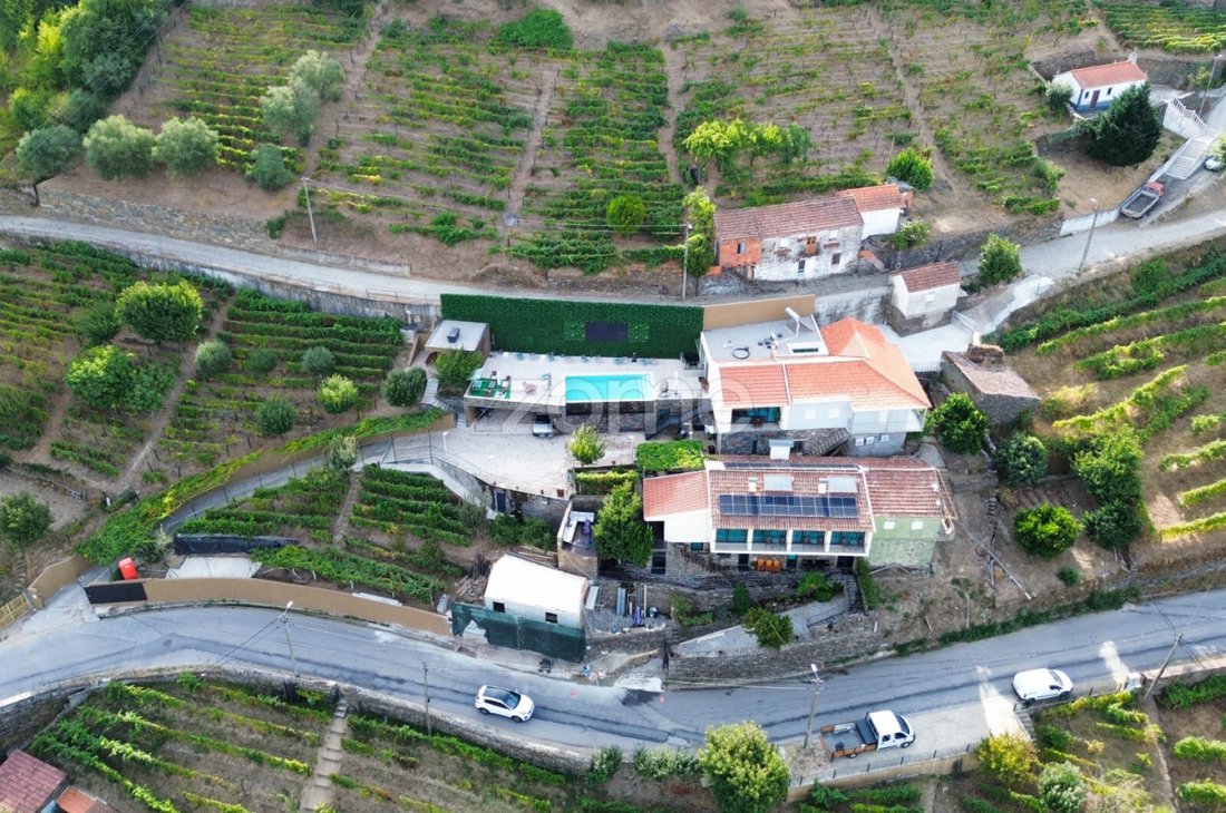 Finca in Vilarinho dos Freires, Vila Real District, Portugal 2 - 15259454