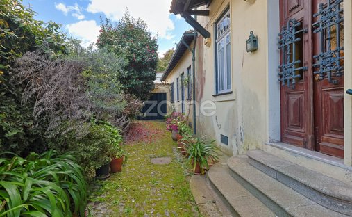 House in Mafamude e Vilar do Paraiso, Porto District, Portugal 1
