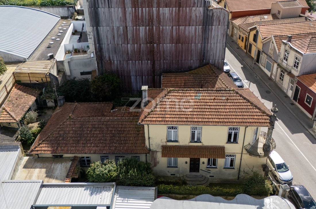 House in Mafamude e Vilar do Paraiso, Porto District, Portugal 1 - 15427126