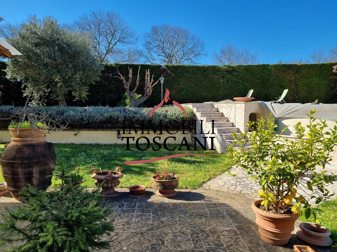 Villa a Florence, Toscana, Italia 4 - 15764542