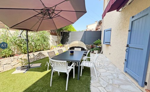 Villa à Nord, Peymeinade, France 1