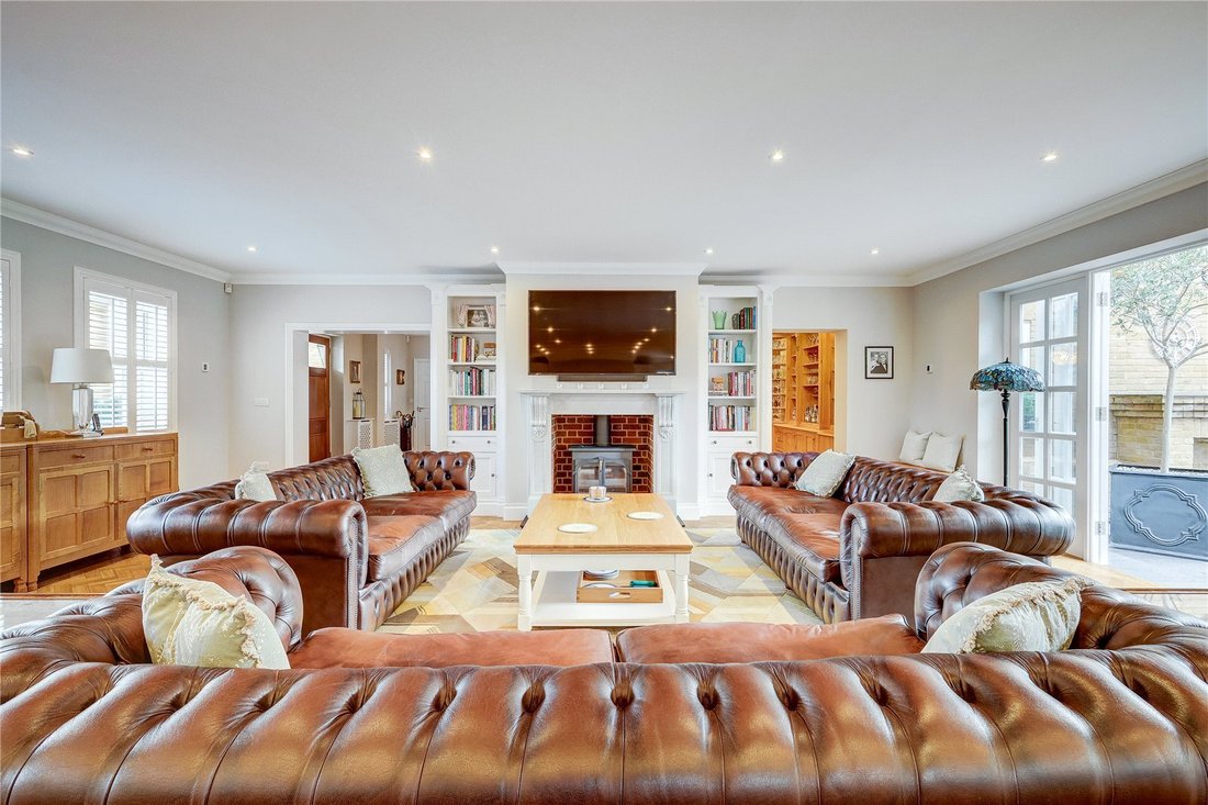 House in Homestead, South Hanningfield, England 3 - 15792052