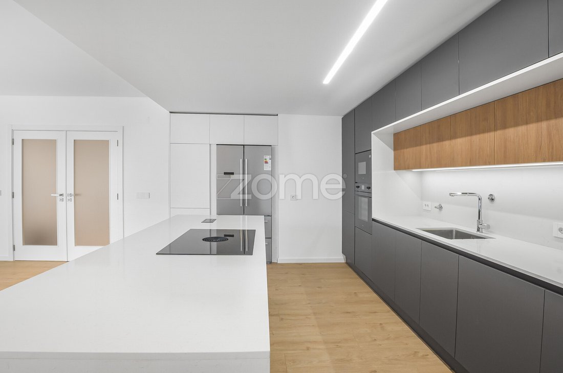 Apartment in Parede, Lisbon, Portugal 4 - 15376677