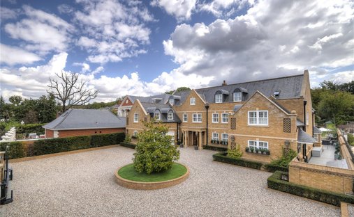 House in Homestead, South Hanningfield, England 1