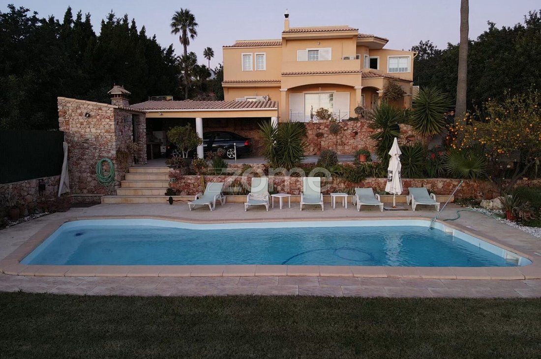 Casa a Alte, Algarve, Portogallo 1 - 15141412
