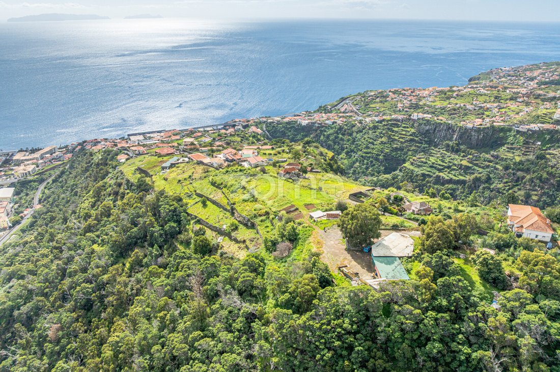 Land in Santa Cruz, Madeira, Portugal 4 - 15356876