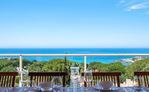 Villa in Corbara, Corsica, France 1