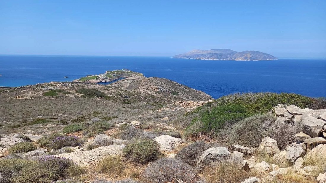 Land in Thira, Aegean, Greece 1 - 15791870