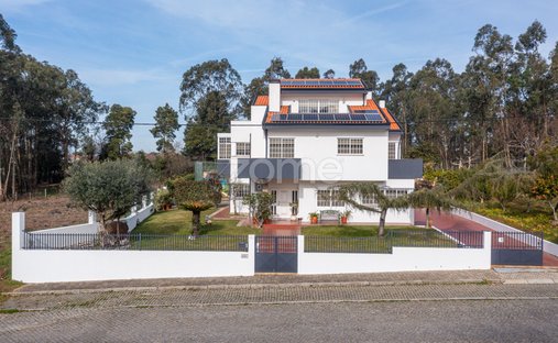 Casa a Grijo e Sermonde, Oporto, Portogallo 1