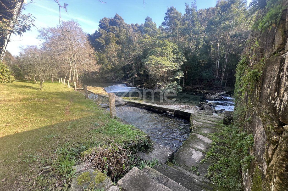 Finca in Freixieiro de Soutelo, Distrikt Viana do Castelo, Portugal 1 - 15045432