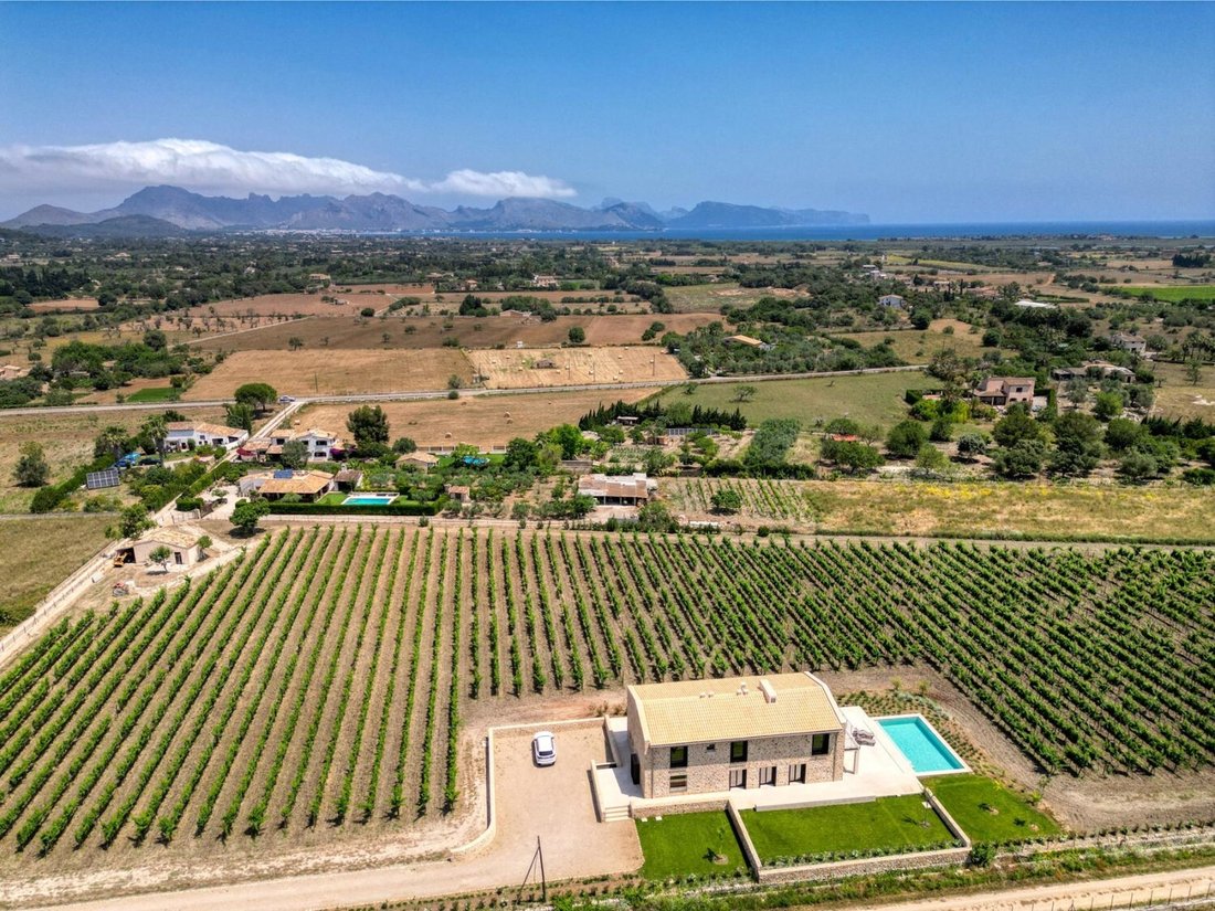House in Alcudia, Balearic Islands, Spain 2 - 15794244