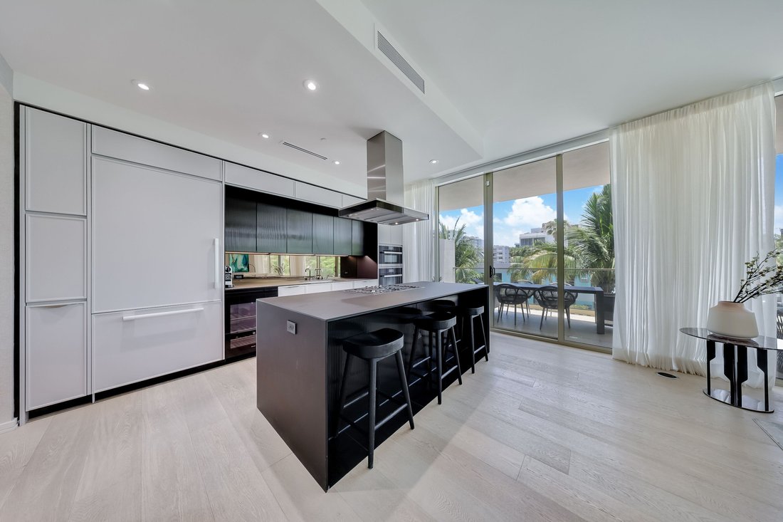 Condo in Miami Beach, Florida, United States 4 - 15794386