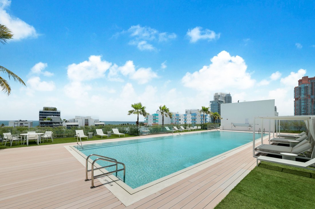 Condo in Miami Beach, Florida, United States 5 - 15794386
