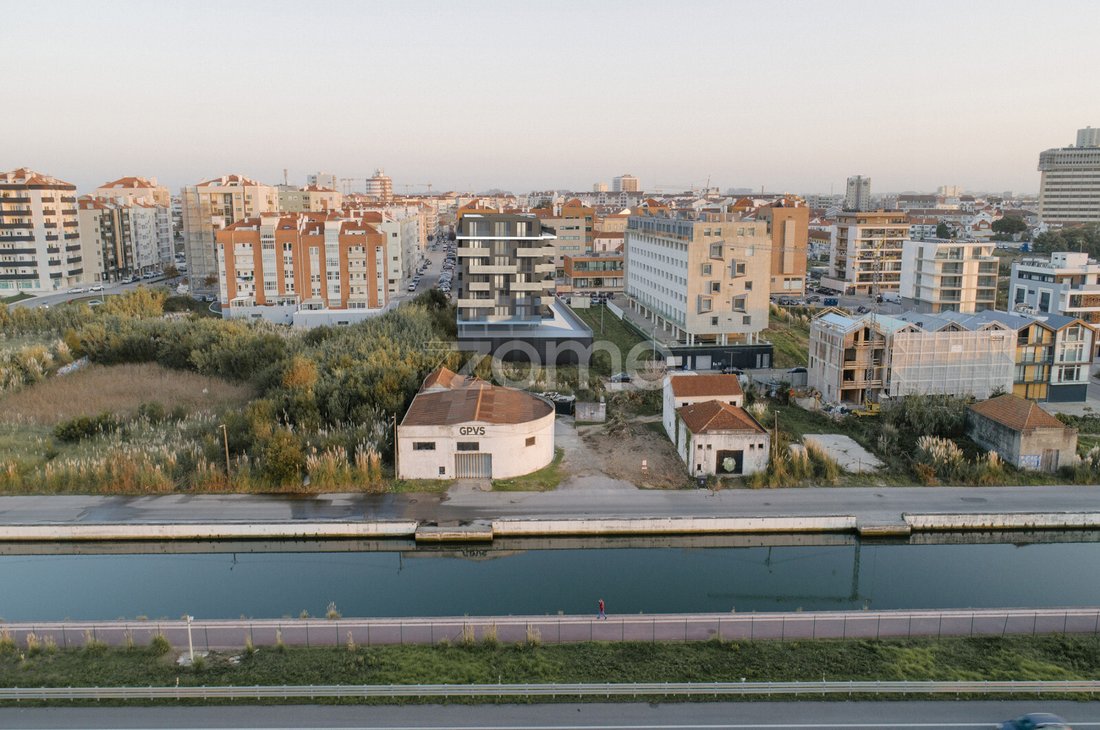 Apartment in Gloria e Vera Cruz, Aveiro District, Portugal 3 - 14874926