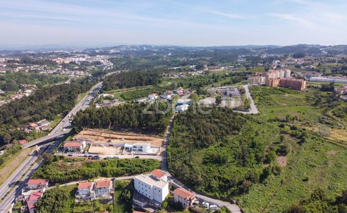 Land in Vilar de Andorinho, Porto District, Portugal 1