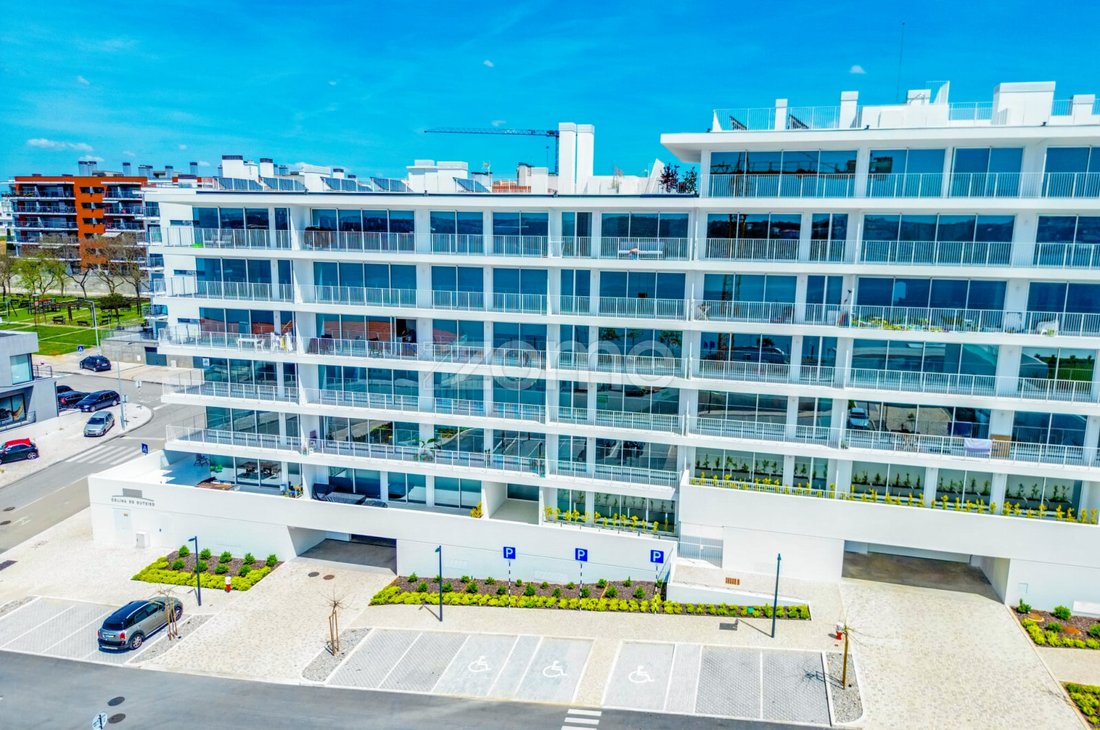 Apartment in Seixal, Arrentela e Aldeia de Paio Pires, Setubal, Portugal 3 - 15730523