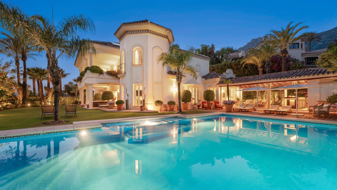Villa in Sierra Blanca, Marbella, Spain 1 - 15793232