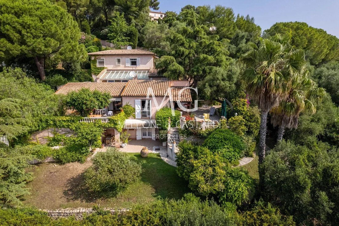 House in Riquebonne-Ferratone-Pizou, Vallauris, France 5 - 15792062