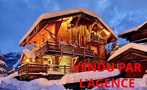 Chalet in Saint-Etienne-de-Tinée, Provence-Alpes-Côte d'Azur, France 1