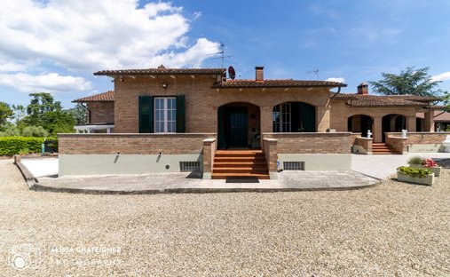 Country House in Castelnuovo Berardenga, Tuscany, Italy 1