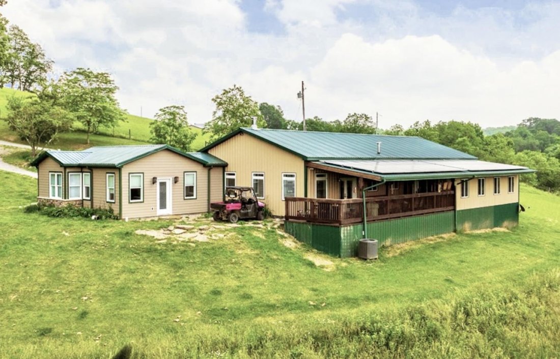 House in Cameron, West Virginia, United States 2 - 15795112