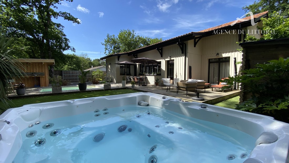 Villa in Nord Est, Andernos-les-Bains, France 4 - 15793266