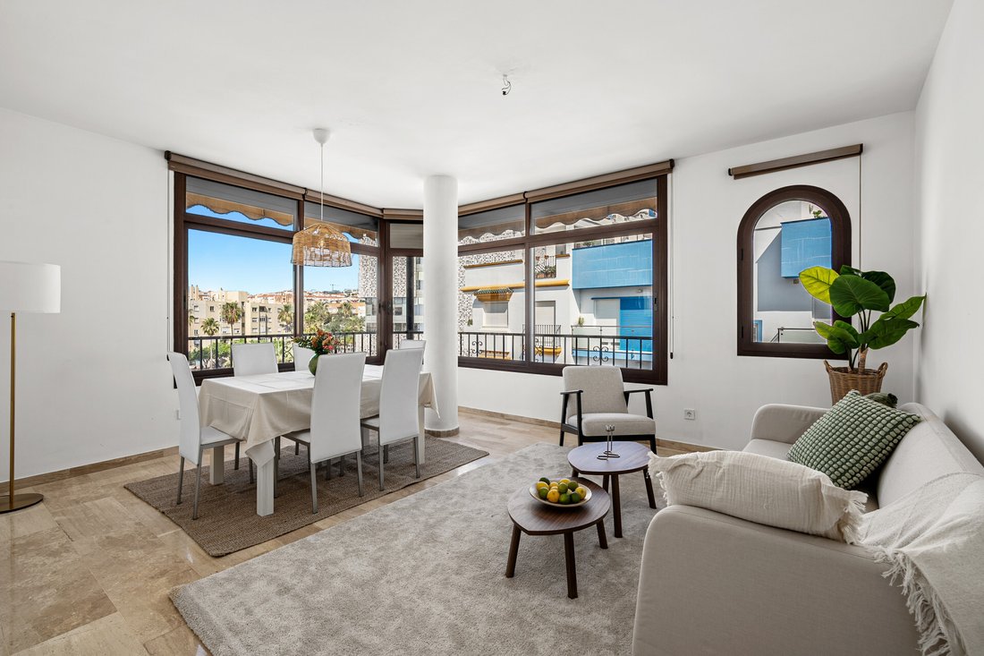 Apartment in Estepona, Andalusia, Spain 1 - 15793387