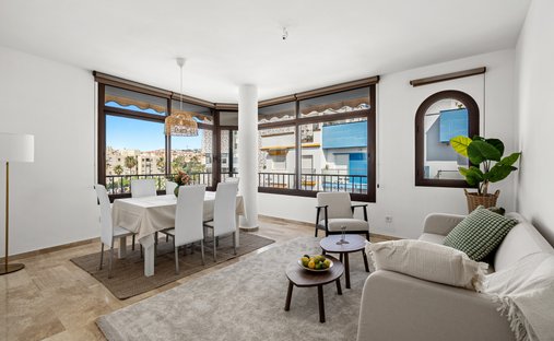 Wohnung in Estepona, Andalusien, Spanien 1
