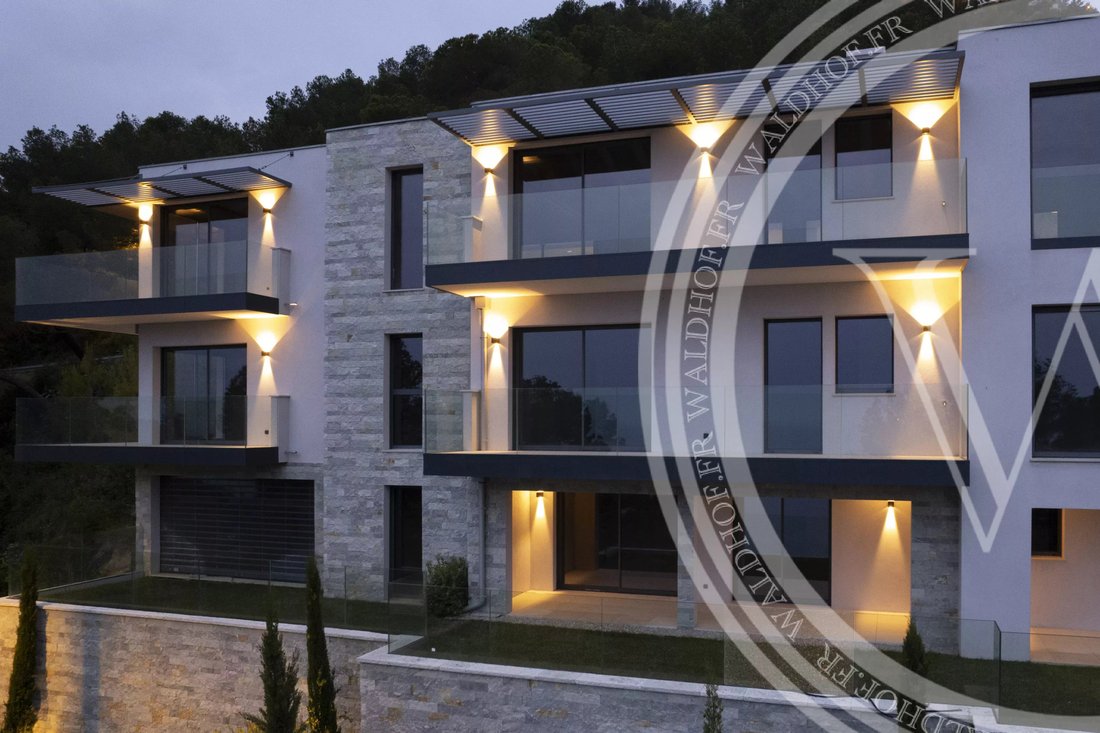 Domaine à Èze, Provence-Alpes-Côte d'Azur, France 2 - 15791907
