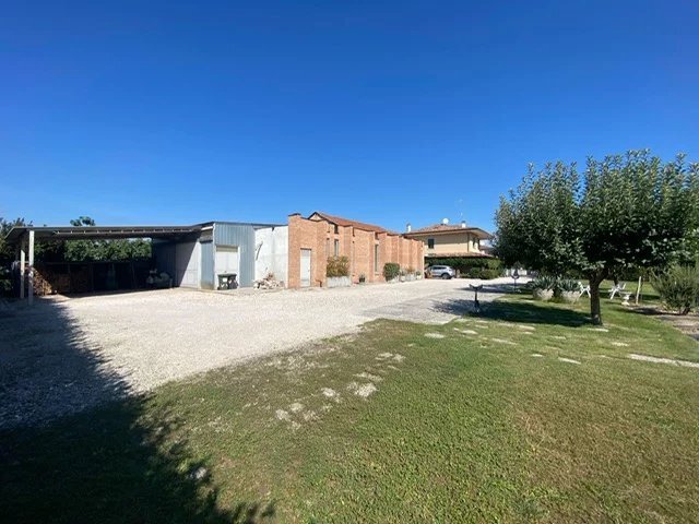 Villa in Vazzola, Veneto, Italy 3 - 15792039