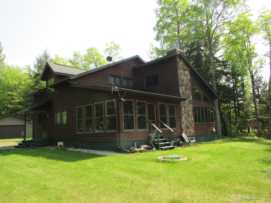 House in Skanee, Michigan, United States 1 - 15792963